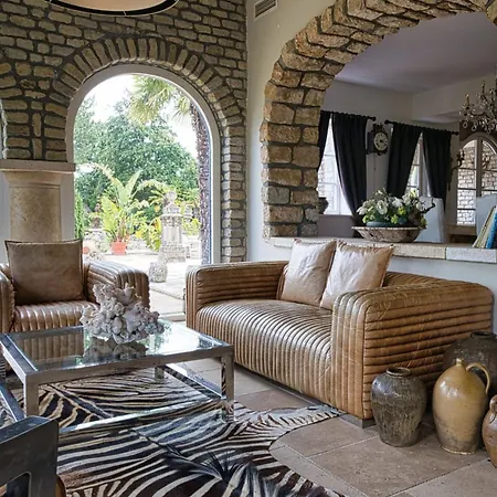 Boutique De Zuilen הילחום