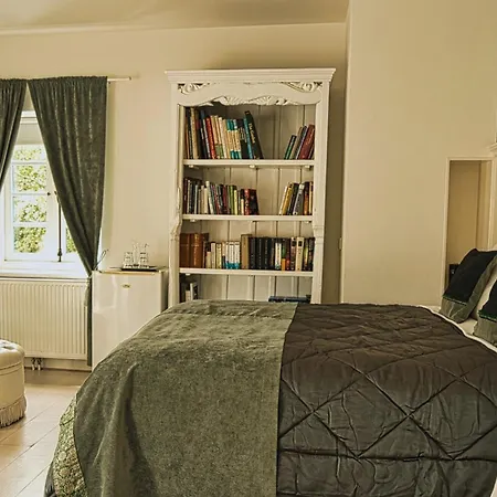 Boutique De Zuilen Villa Hillegom