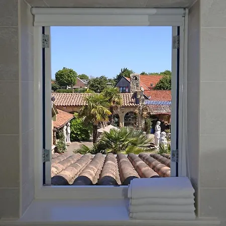 Boutique De Zuilen הילחום