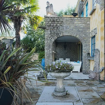 Boutique De Zuilen Villa Hillegom